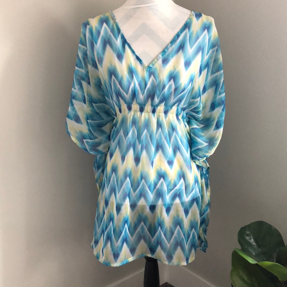 Beach cover up NWT